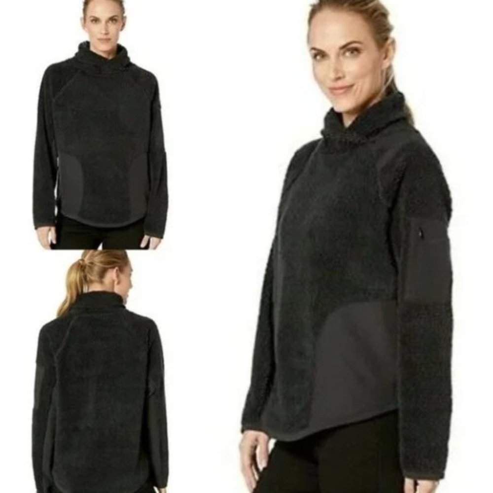 Nike Women's CJ5758-010 Sherpa Therma Fleece Training Sweater Size Small Black